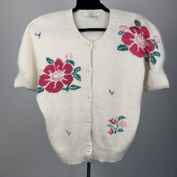 Vintage 80s 90s Angora Blend Floral Cardigan Short Sleeve, Made in Hong Kong - Picture 3 of 15